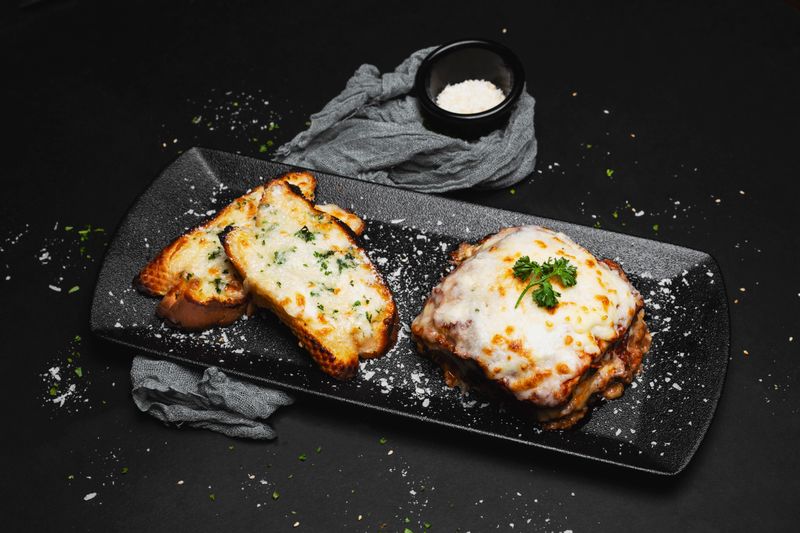 Garlic Bread with melted mozzarella from Giordanos